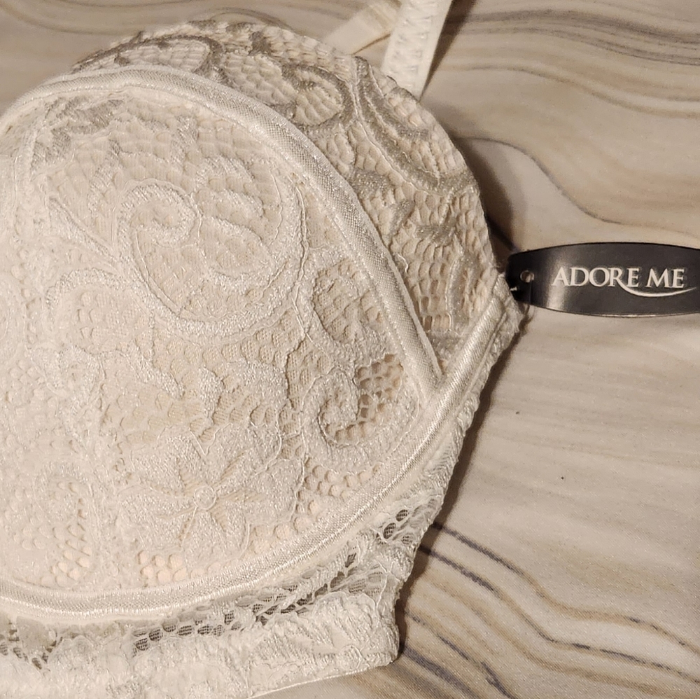 Adore me: Set - Picture 3 of 5